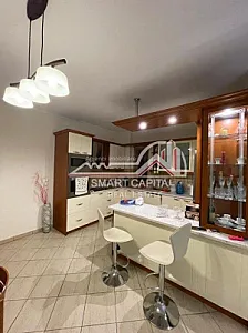 Shitet Apartament 2+1 Tek Shtepia E Oficerve – Vlorë — Vlorë - Foto 2