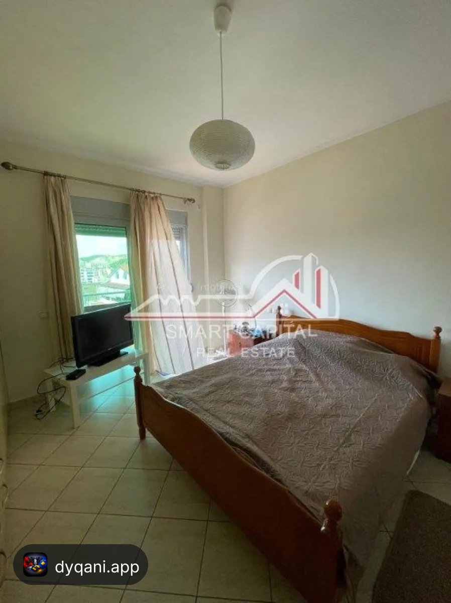Shitet Apartament 2+1 Tek Shtepia E Oficerve – Vlorë — Vlorë - Foto 3
