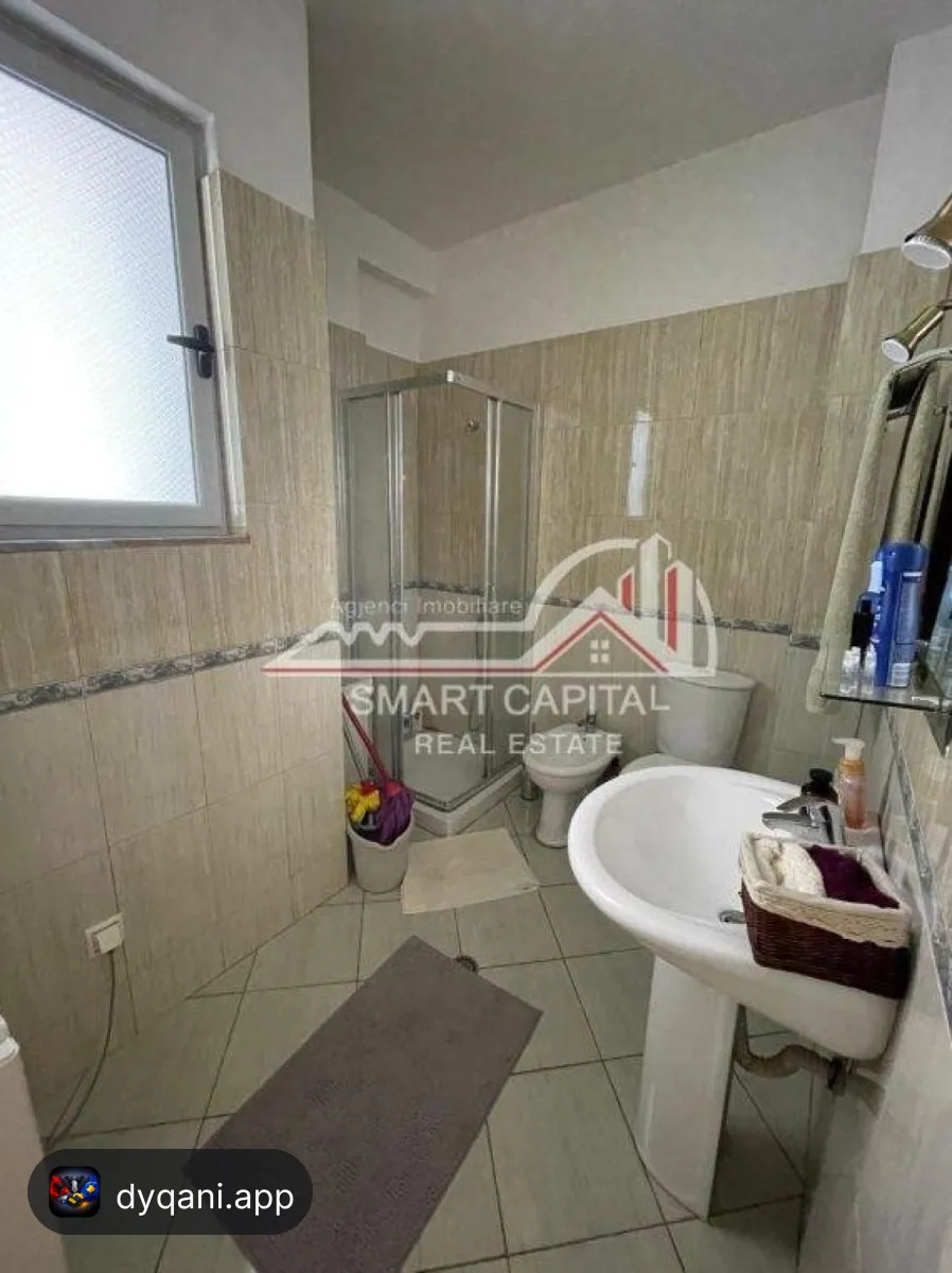 Shitet Apartament 2+1 Tek Shtepia E Oficerve – Vlorë — Vlorë - Foto 6