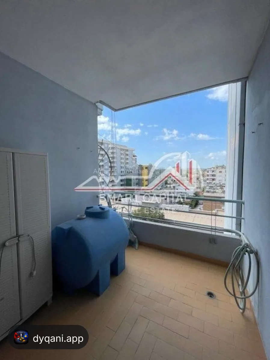 Shitet Apartament 2+1 Tek Shtepia E Oficerve – Vlorë — Vlorë - Foto 7