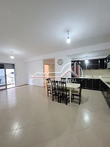 Shitet Apartament 2+1 Te Rruga – 152,000€ – Vlorë – I mirë — Vlorë - Foto 5