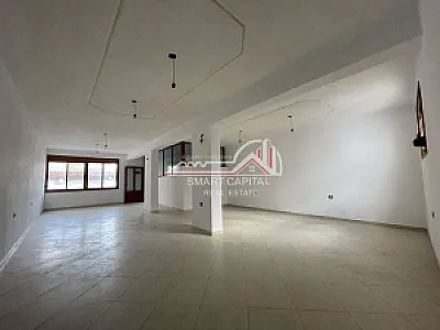 Njësi Shërbimi/Dyqan 312m² me Qera – 500€ – Vlorë – I mirë — Vlorë - Foto 4