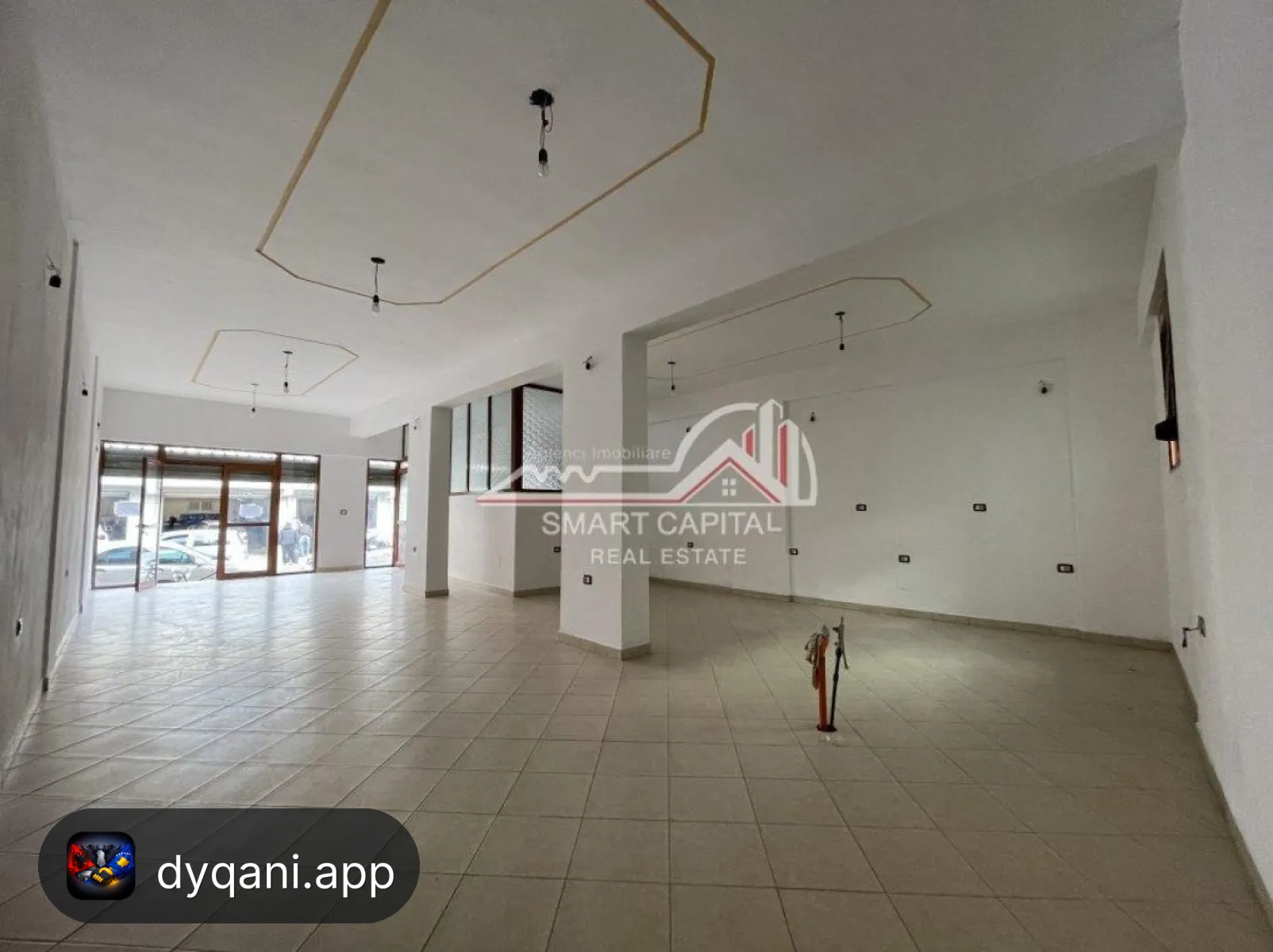 Njësi Shërbimi/Dyqan 312m² me Qera – 500€ – Vlorë – I mirë — Vlorë - Foto 10