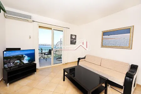 Garzoniere 52m² në Shitje – Pamje Panoramike – 2,000€ — Vlorë - Foto 7