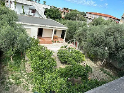 Shtëpi Private në Shitje – 470m² Truall – 120,000€ – I mirë — Vlorë - Foto 6