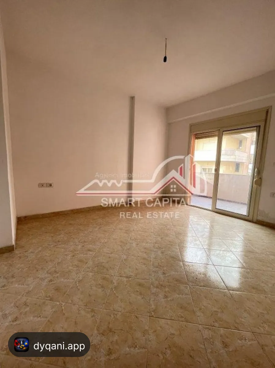 Apartament 2+1 në Shitje – Rruga Albano – 105,000€ – I mirë — Vlorë - Foto 3