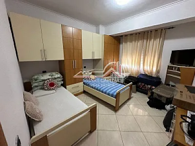 Apartament 2+1+2 me Qira – Pranë Shkollës Drita – 400€ — Vlorë - Foto 10