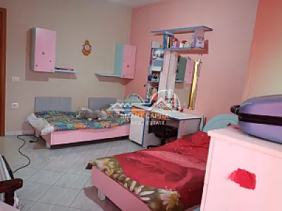 Apartament 2+1+2 në Shitje – Pranë Gjykatës – 110,000€ — Vlorë - Foto 7