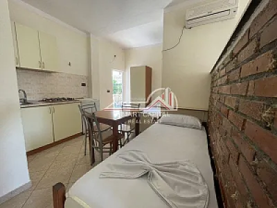 Hotel 22 Dhoma me Qira – Lungomare, Vlorë – 5,000€ – I mirë — Vlorë - Foto 8