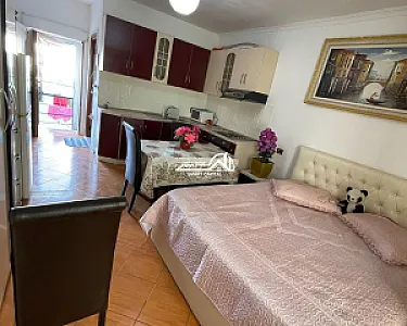 Shitet garzoniere 32 m2 kati i dyte + dyqan 16 – Vlorë — Vlorë - Foto 2
