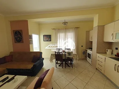 Apartament 2+1 me Qera – Lungomare – 380€ – Vlorë – I mirë — Vlorë - Foto 1
