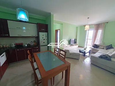 Apartament 2+1 në Shitje – Pamje – 140,000€ – Vlorë – I mirë — Vlorë - Foto 5