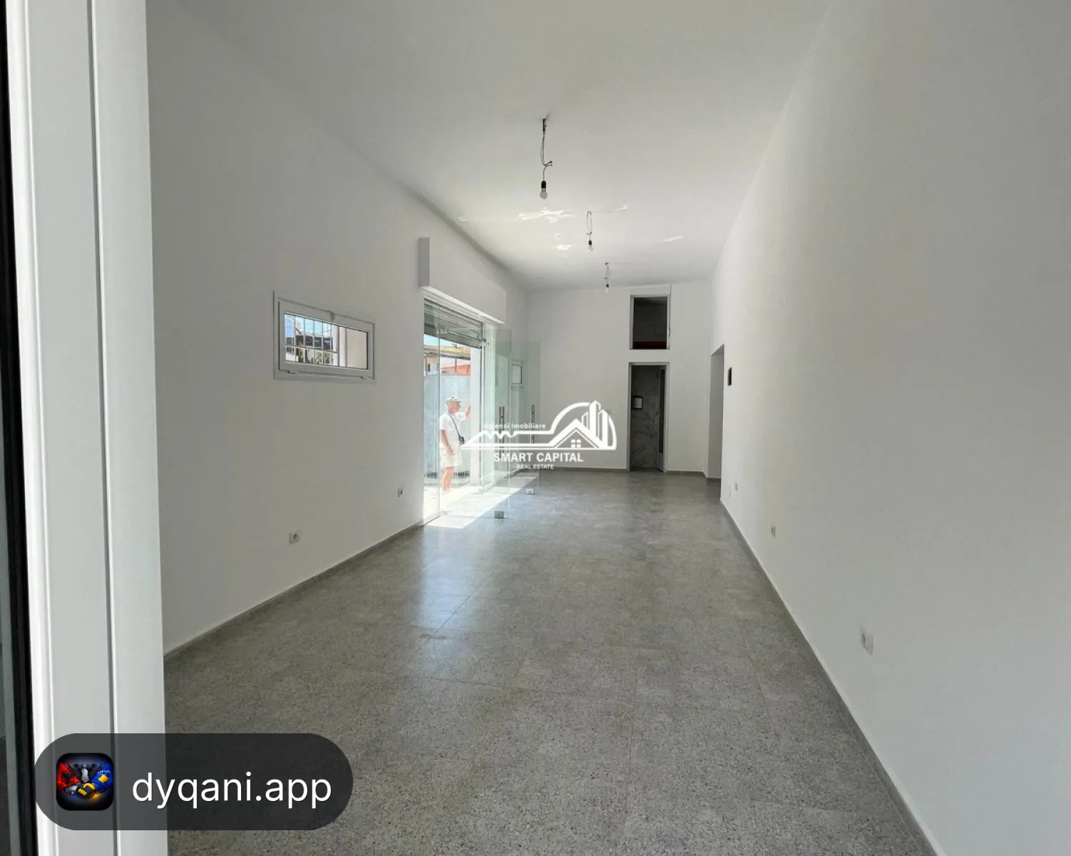 Dyqan 115 m² në Shitje – 3 Ambiente + 2 – 500€ – Vlorë — Vlorë - Foto 8
