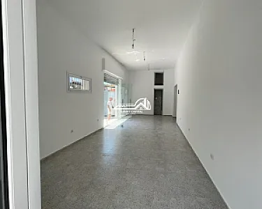 Dyqan 115 m² në Shitje – 3 Ambiente + 2 – 500€ – Vlorë — Vlorë - Foto 8
