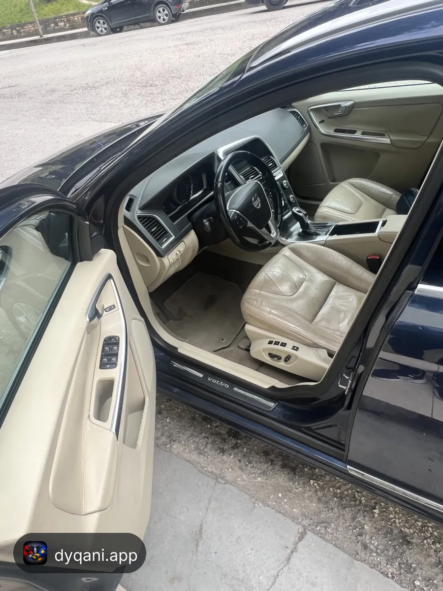 Volvo xc60 3.2 benzinë gaz 2015 – 12,500€ – Berat – I mirë — Berat - Foto 2