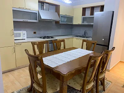 Apartament 2+1+2 me qira prane 21 – 750€ – Tirane – I mirë — Tirane - Foto 3