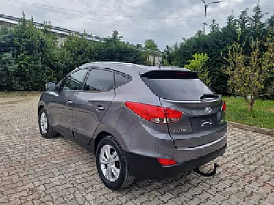 Hyundai ix35 (tucson) 1.6 benzinë – 5,500 Lek – Durrës — Durrës - Foto 5