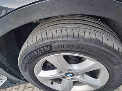 Shitet BMW X5 Benzinë/Gaz – 6,000 Lek – Durrës – I shkëlqyer — Durrës - Foto 5