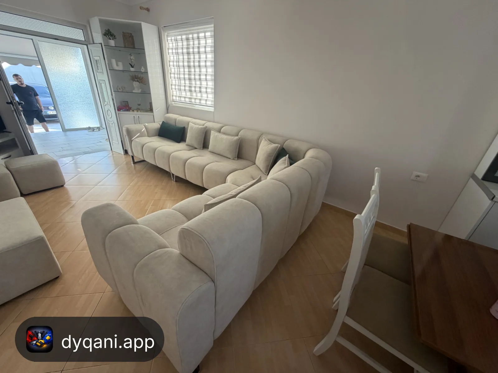 Shitet Kënde boston me porosi – 1,400 Lek – Durrës – I ri — Durrës - Foto 3