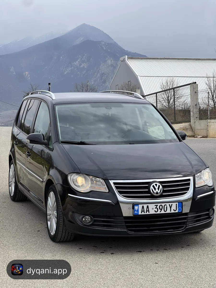 Volkswagen Touran 2008 2.0 TDI manual – 4,200€ – Kukës — Kukës - Foto 1