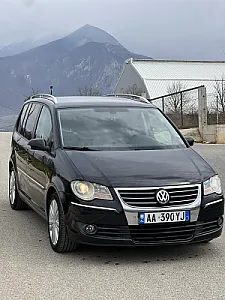 Volkswagen Touran 2008 2.0 TDI manual – 4,200€ – Kukës — Kukës - Foto 1