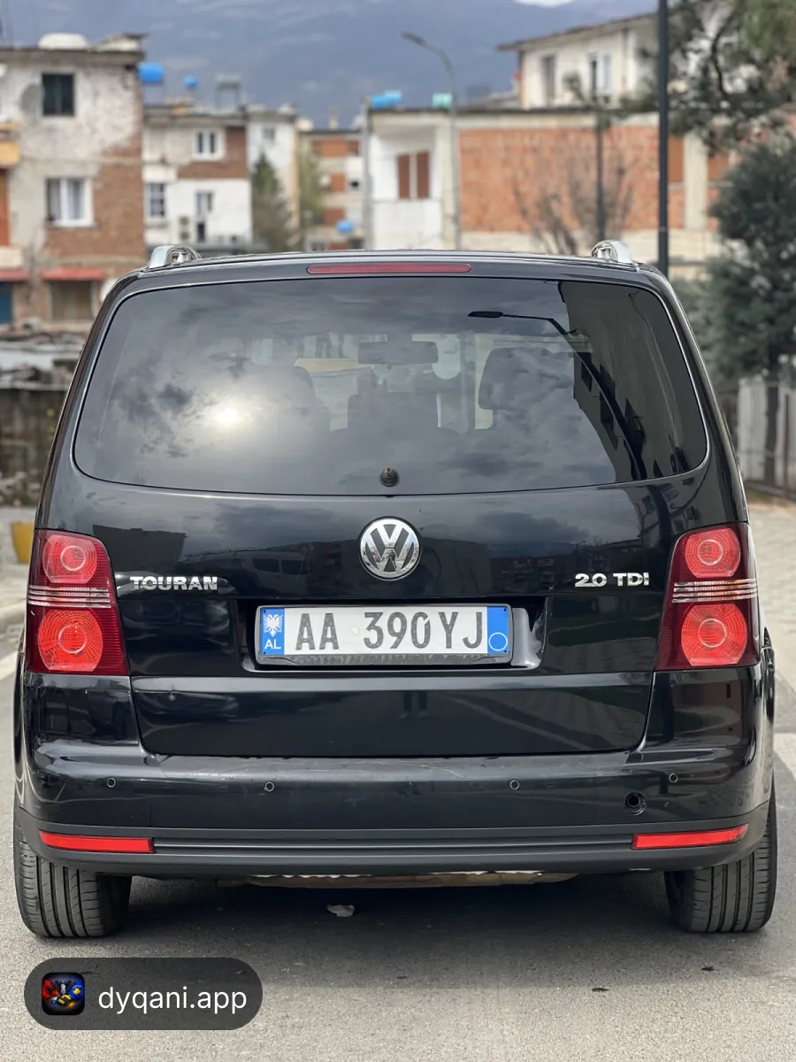 Volkswagen Touran 2008 2.0 TDI manual – 4,200€ – Kukës — Kukës - Foto 4
