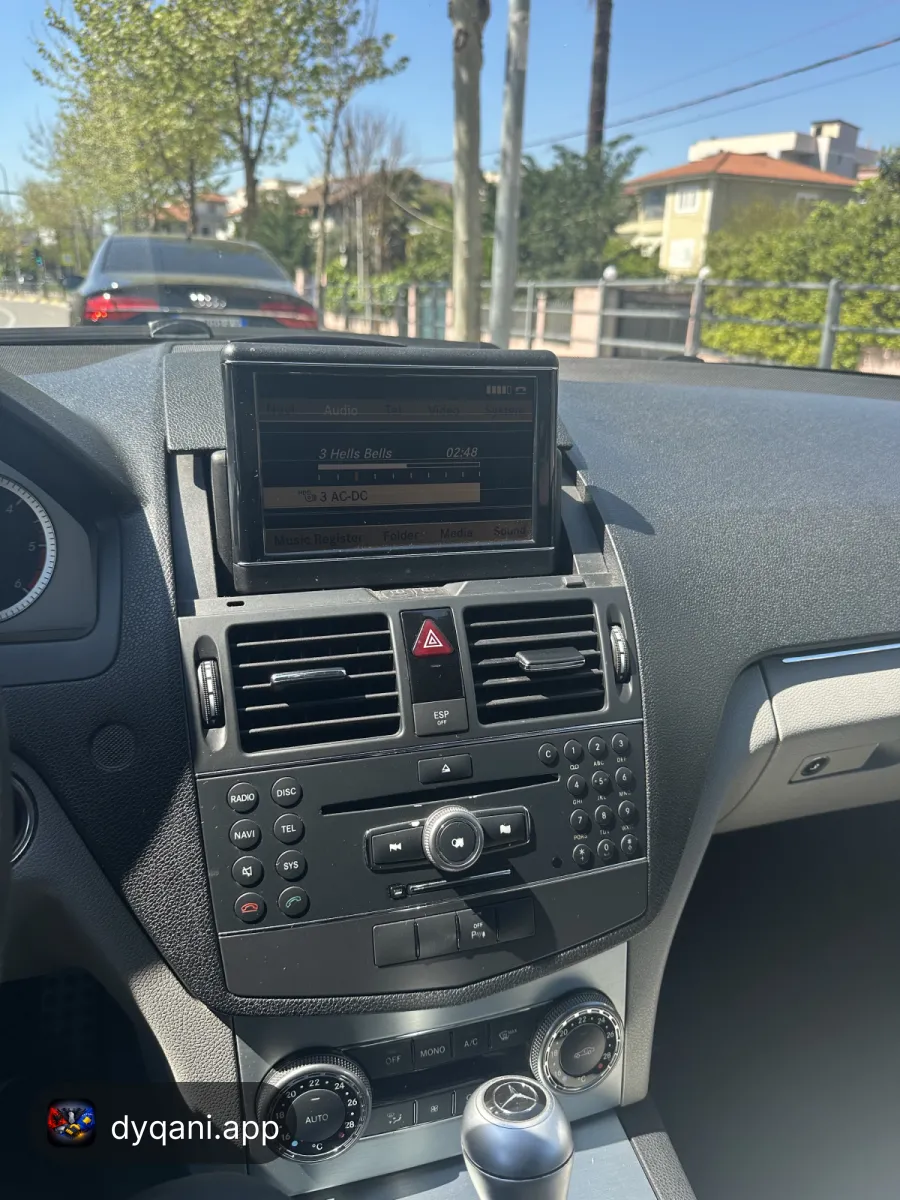 Mercedes w204 2007 ne gjendje – 700,000 Lek – Tiranë — Tiranë - Foto 5