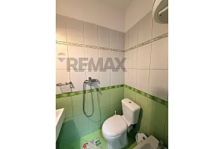 Apartament 2+1 me Qira – Mobiluar – 800€ – Tiranë – I mirë — Tiranë - Foto 8