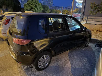 Mazda 2 1.4 benzinë automat – 185,000 Lek – Sarandë — Sarandë - Foto 5