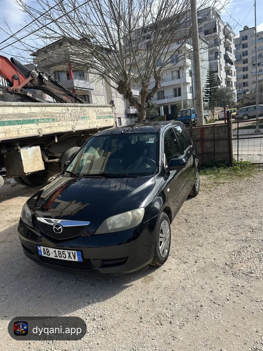 Mazda 2 1.4 benzinë automat – 185,000 Lek – Sarandë — Sarandë - Foto 8