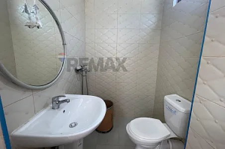 Me Qira Apartament 1+1 – Rruga – 25,000 Lek – Tiranë — Tiranë - Foto 2