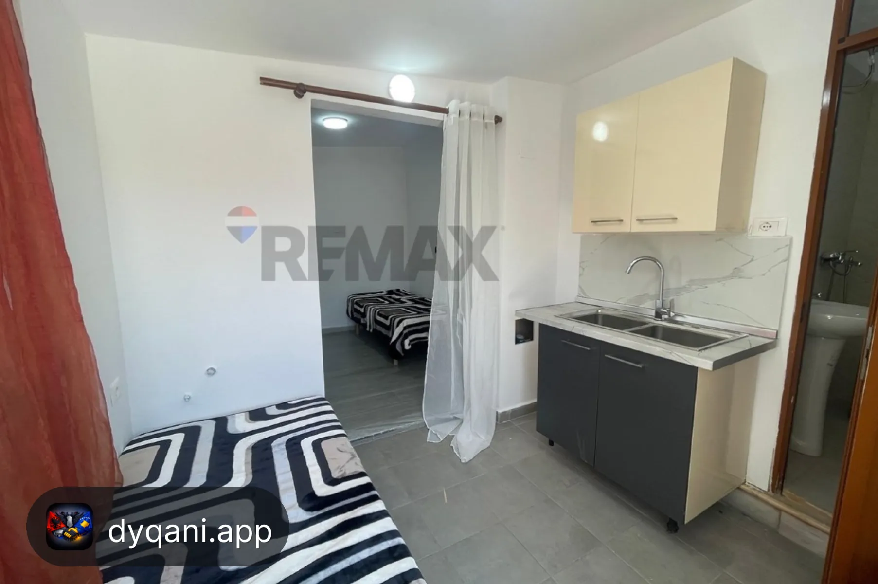 Me Qira Apartament 1+1 – Rruga – 25,000 Lek – Tiranë — Tiranë - Foto 3