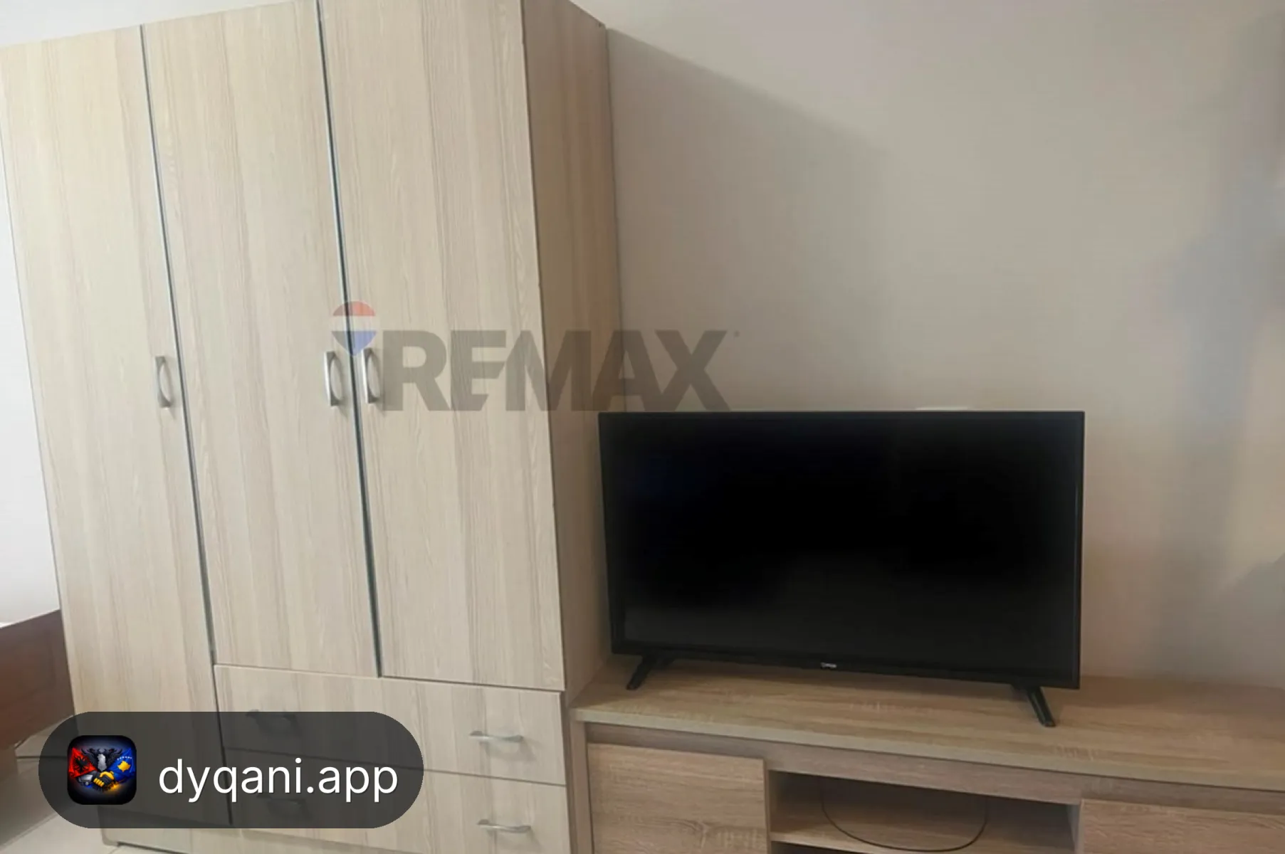 Me Qira Garsonierë, 52m² – 35,000 Lek – Tiranë – I mirë — Tiranë - Foto 3