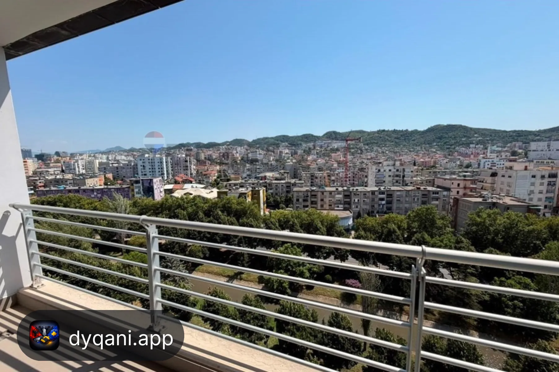 Me Qira Zyrë, 200m², Kati 8 – 250,000 Lek – Tiranë – I mirë — Tiranë - Foto 3