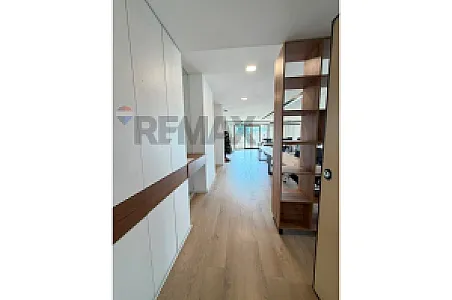 Me Qira Zyrë, 200m², Kati 8 – 250,000 Lek – Tiranë – I mirë — Tiranë - Foto 8