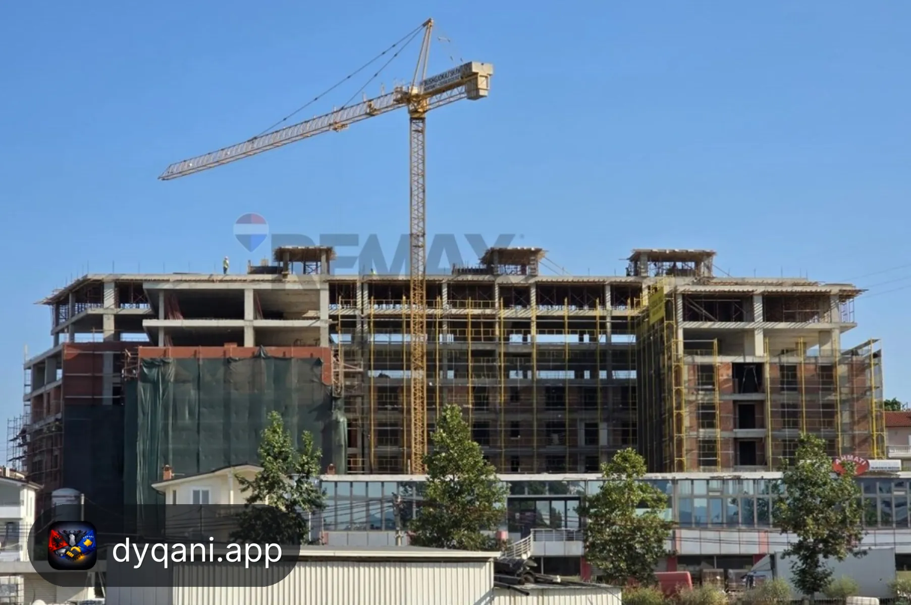Shitet Apartament 2+1, 99.3m² – 11.4M Lek – Tiranë – I mirë — Tiranë - Foto 4