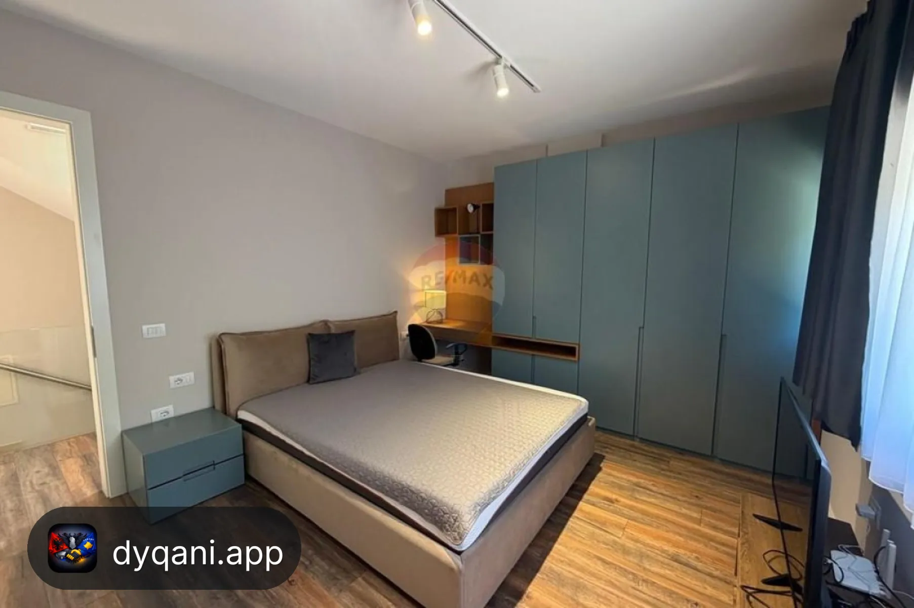 Me Qira Vilë 5+1, 221m² – Liqeni – 3,000€ – Tiranë – I mirë — Tiranë - Foto 3