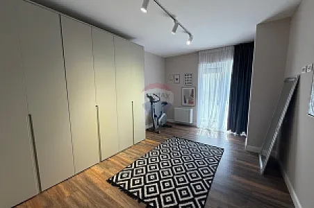 Me Qira Vilë 5+1, 221m² – Liqeni – 3,000€ – Tiranë – I mirë — Tiranë - Foto 4