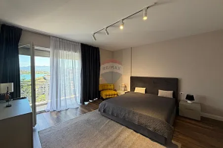 Me Qira Vilë 5+1, 221m² – Liqeni – 3,000€ – Tiranë – I mirë — Tiranë - Foto 5