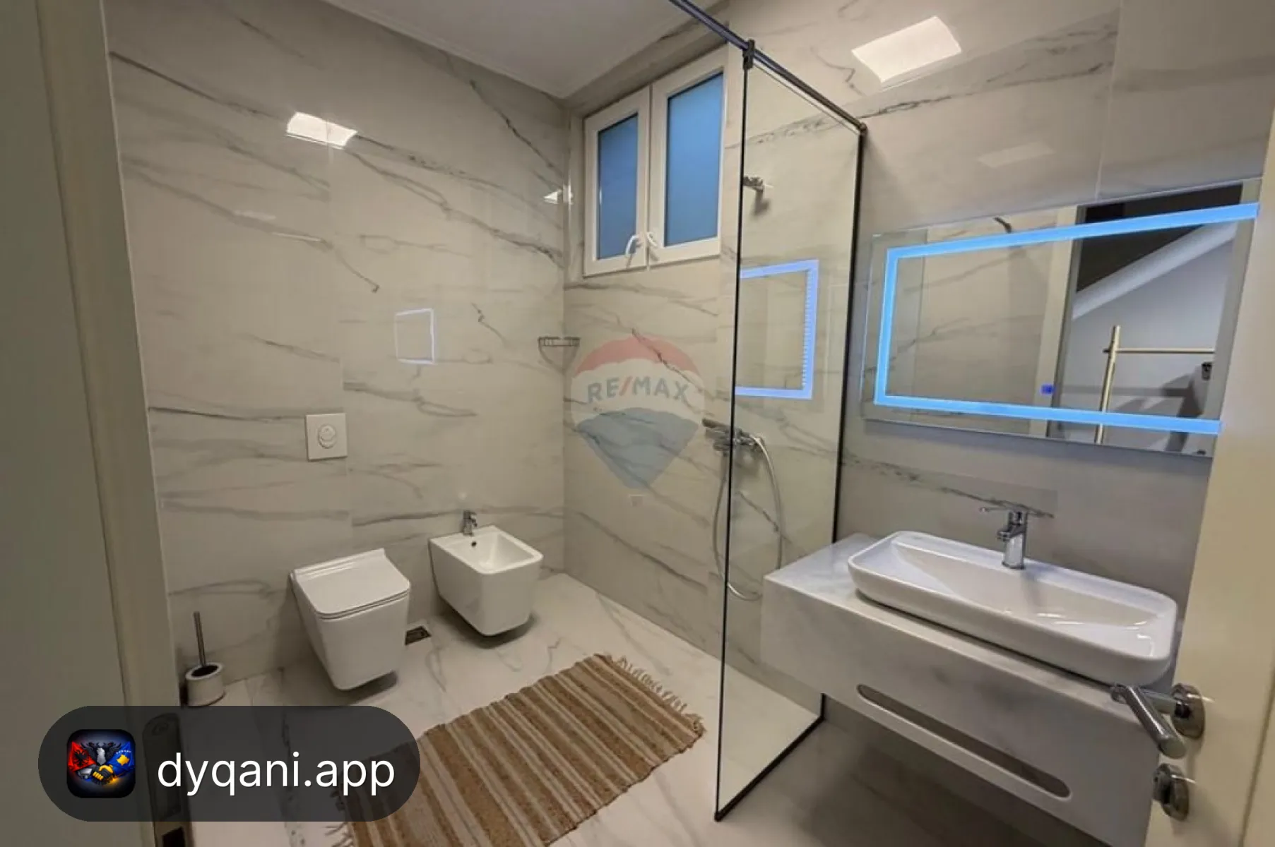Me Qira Vilë 5+1, 221m² – Liqeni – 3,000€ – Tiranë – I mirë — Tiranë - Foto 10