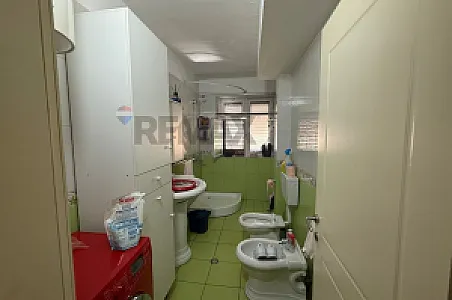 Me Qira Apartament 2+1 – Rruga – 70,000 Lek – Tiranë — Tiranë - Foto 8