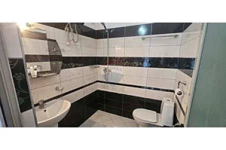 Me Qira Apartament 1+1, 30m² – 40,000 Lek – Tiranë – I mirë — Tiranë - Foto 4