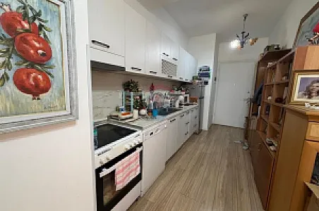 Shitet Apartament 2+1, 83.5m² – 140,000€ – Tiranë – I mirë — Tiranë - Foto 4