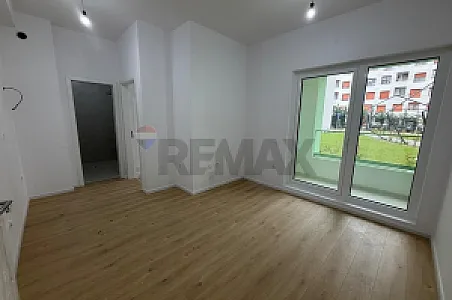 Me Qira Zyrë, 45.5m² – Kompleksi – 30,000 Lek – Tiranë — Tiranë - Foto 3
