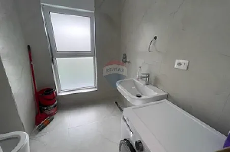 Me Qira Apartament 1+1, 59.8m² – 40,000 Lek – Tiranë — Tiranë - Foto 7