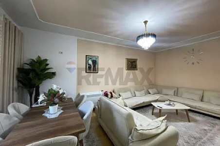 Me Qira Shtëpi – Rruga Ali Demi – 100,000 Lek – Tiranë — Tiranë - Foto 3