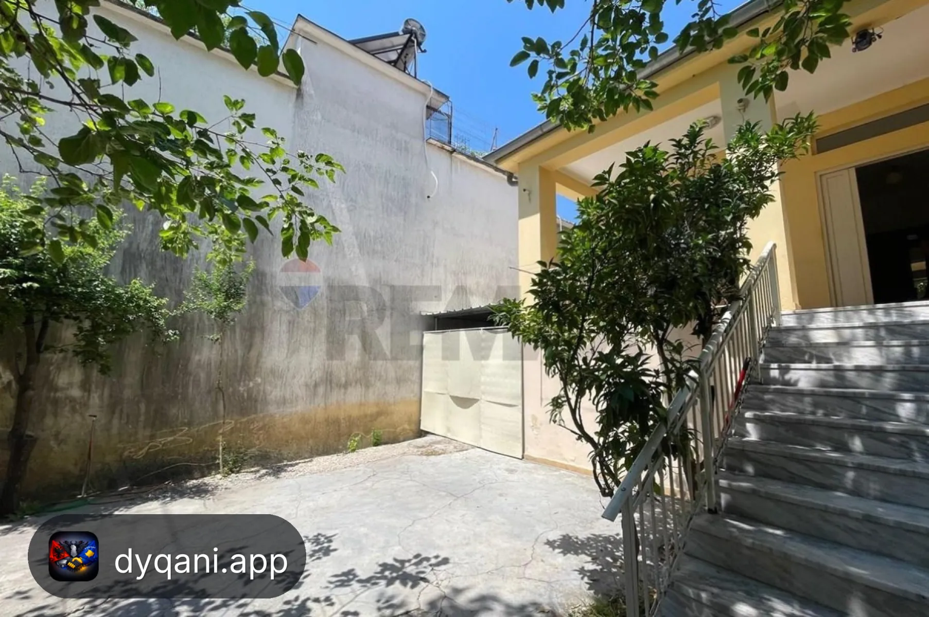 Me Qira Shtëpi – Rruga Ali Demi – 100,000 Lek – Tiranë — Tiranë - Foto 10