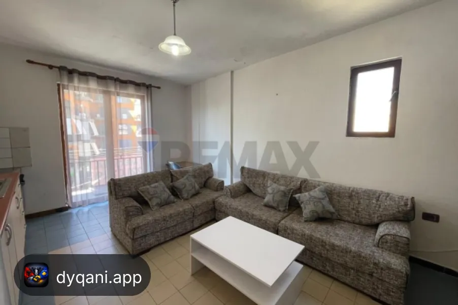 Me Qira Apartament 1+1, 60m² – 40,000 Lek – Tiranë – I mirë — Tiranë