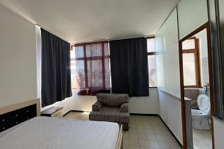 Me Qira Apartament 1+1, 60m² – 40,000 Lek – Tiranë – I mirë — Tiranë - Foto 5