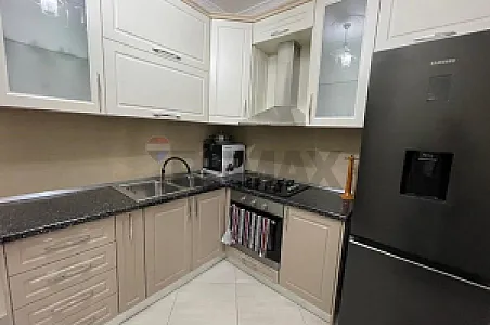 Me Qira Apartament 2+1, 80m² – 50,000 Lek – Tiranë – I mirë — Tiranë - Foto 5